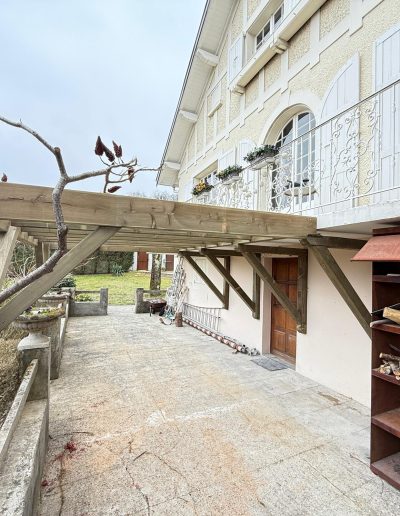 Structure terrasse, prolongement de balcon.
